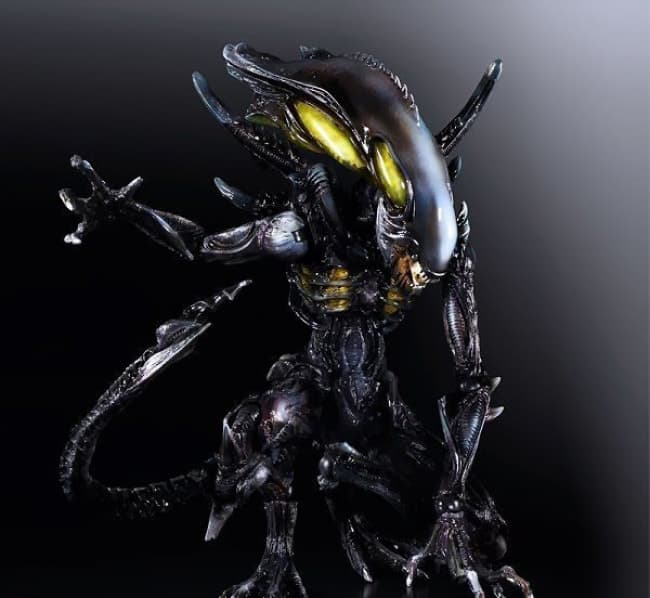 Aliens Colonial Marines Lurker Play Arts Action Figure Toy Game Shop