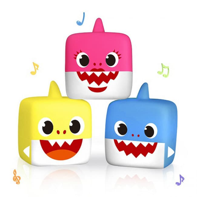 the toy shop baby shark