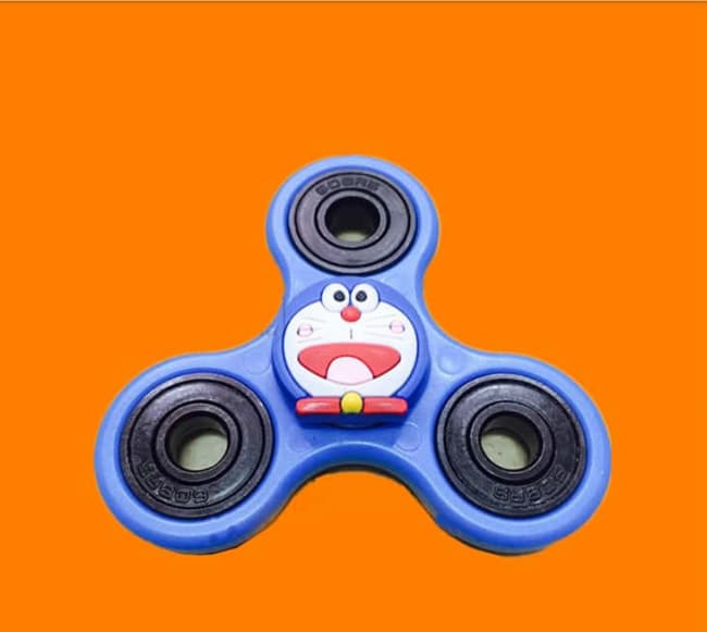 doraemon fidget spinner
