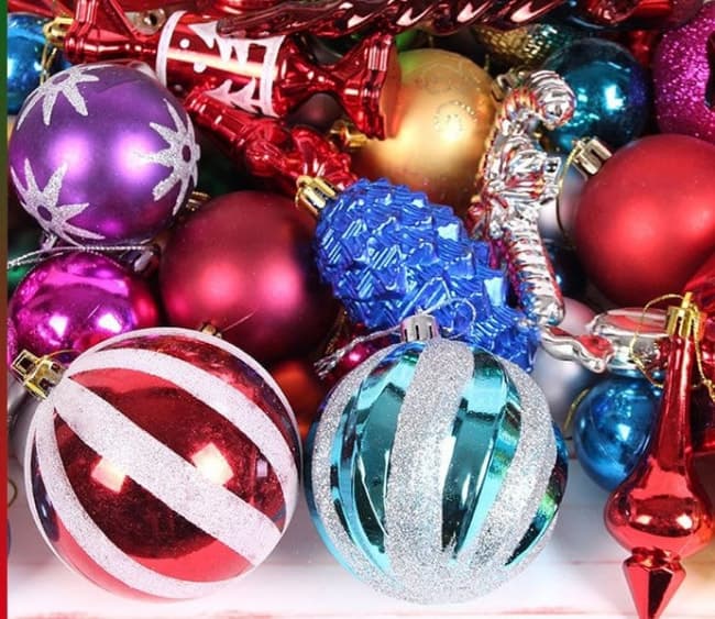 Mega Bulb and Ornament Christmas Tree Decoration Pack 75 PCS Toy