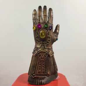 Marvel Legends Series Infinity War Thanos Gauntlet