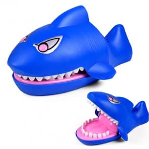 Shark Dentist Biting Game