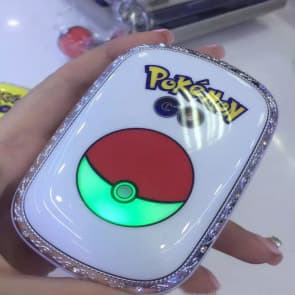 Pokemon Go Pokeball Light Up Power Bank 12000mah