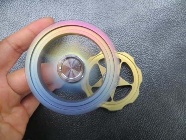 round fidget