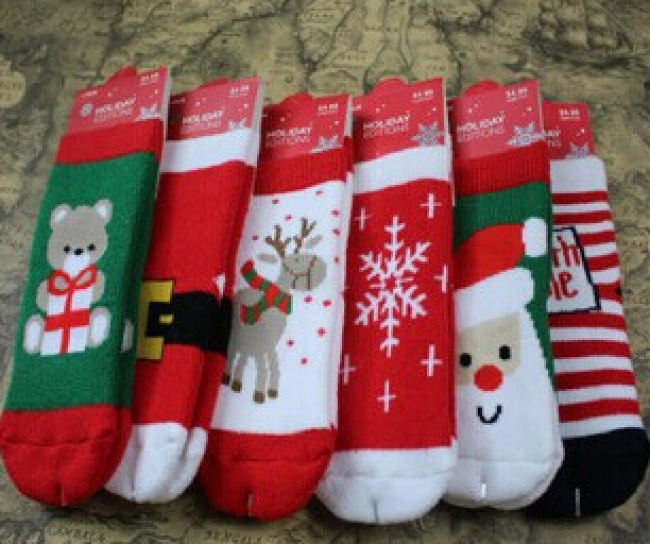 Set Of 6 Christmas Holiday Socks Santa Reindeer Snowflakes Toddlers Kids Children Toy Game Shop